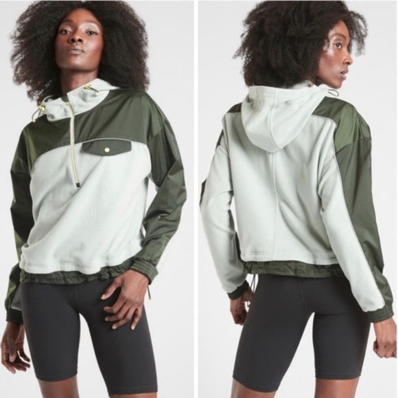 Athleta Jackets & Blazers - Athleta Women’s Zion Micro Fleece 1/2 Zip – Green – Size S